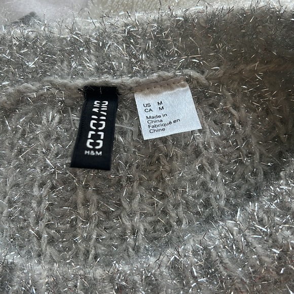 Knitted holiday sweater - Picture 2 of 5